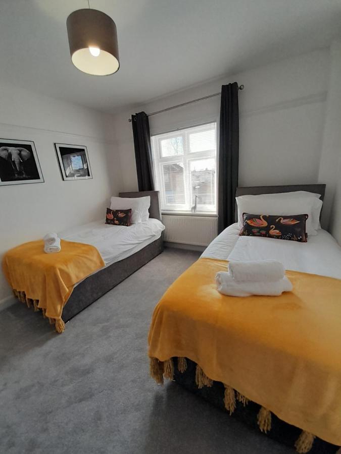 Doctors Lane Stylish 3 Bedroom Family House With Parking 멜튼모우브레이 외부 사진