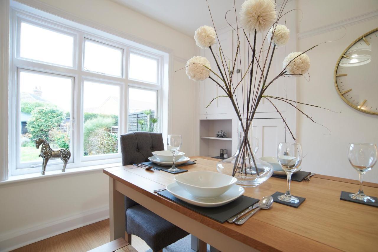 Doctors Lane Stylish 3 Bedroom Family House With Parking 멜튼모우브레이 외부 사진