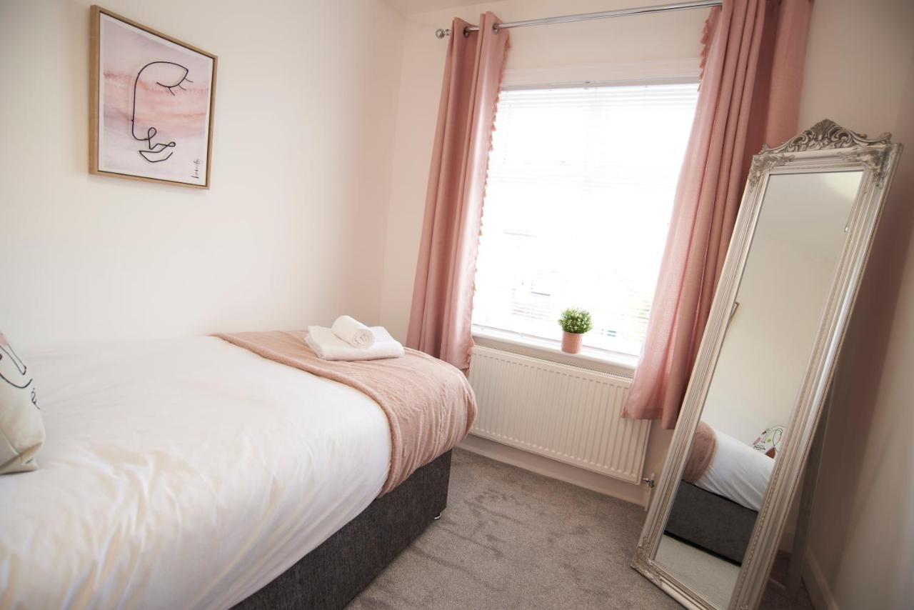Doctors Lane Stylish 3 Bedroom Family House With Parking 멜튼모우브레이 외부 사진